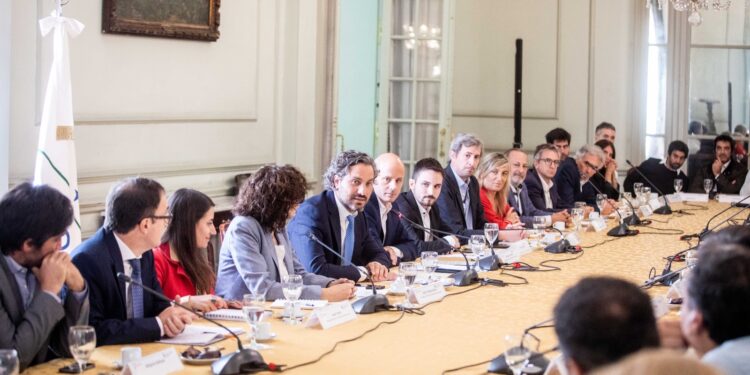 Bangladesh: reunión con empresarios en Cancillería para afianzar el nuevo mercado