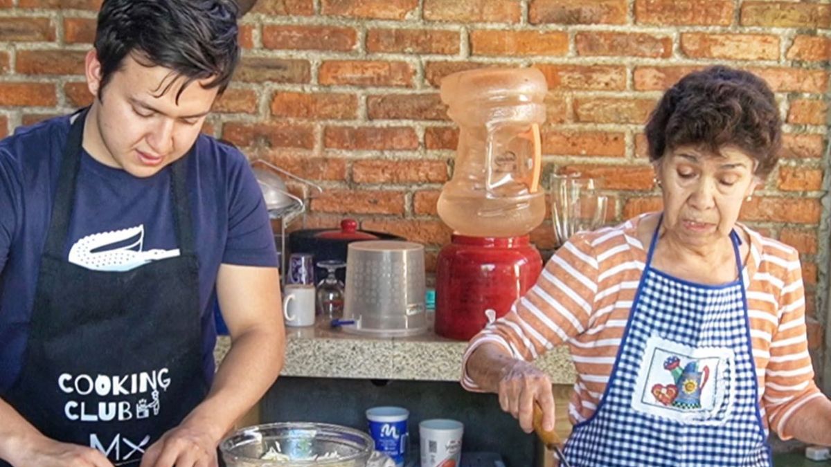 Calixto Serna El creador de contenido y cocinero que une la