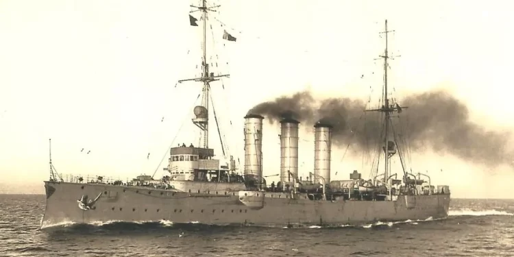 Campana del Crucero Dresden retornó al Museo Marítimo Naval