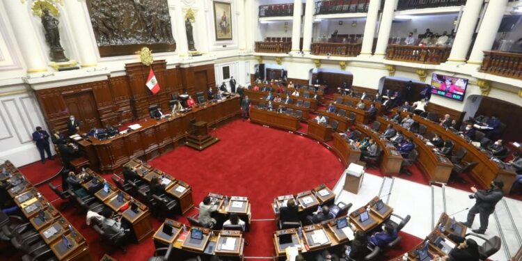 Congreso gasta más de millón y medio de soles en viajes de representación de los parlamentarios