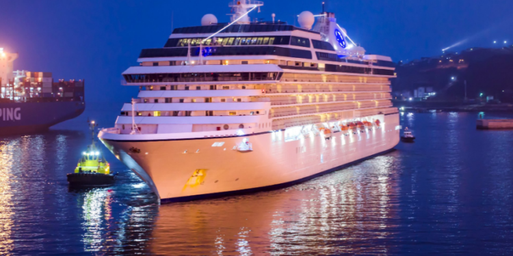Crucero operado por Oceania Cruises arriba al terminal DP World San Antonio