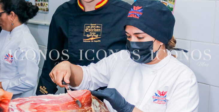 Curso de corte de jamón by Washington Academy Tegucigalpa