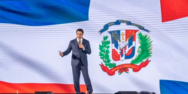 David Collado promociona por todo lo alto a RD en Berlín, Alemania