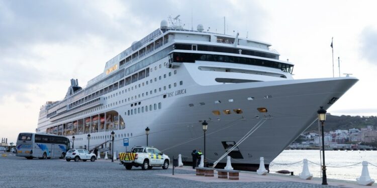 El MSC Lírica realizará mañana su séptima escala en Ceuta