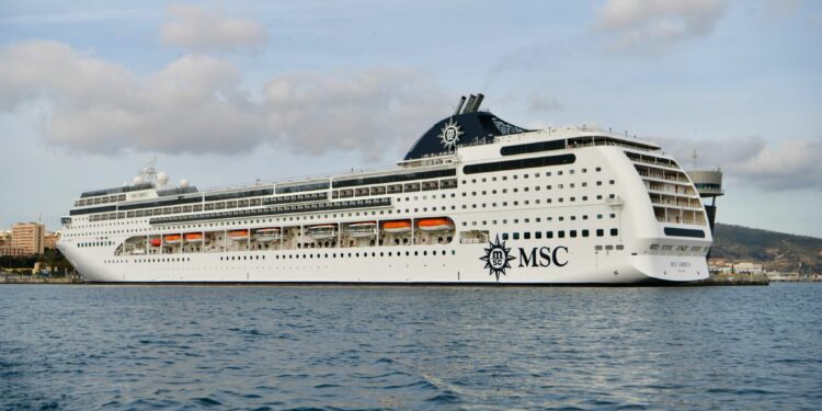 El crucero ‘MSC Lírica’ realizará este sábado la octava de las 10 escalas previstas en Ceuta hasta mayo – El Foro de Ceuta