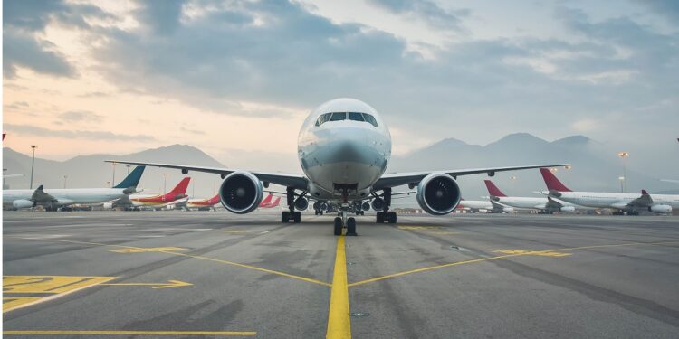 El precio de los viajes aéreos aumenta considerablemente en Europa