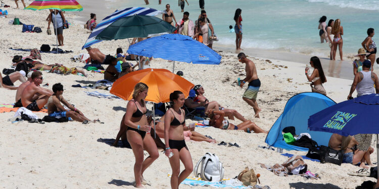 Estados Unidos emite alerta de viaje a México por Spring Break
