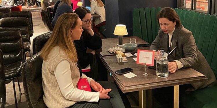 La Costa Blanca despliega en Noruega sus recursos en el segmento MICE con agencias especializadas en negocios
