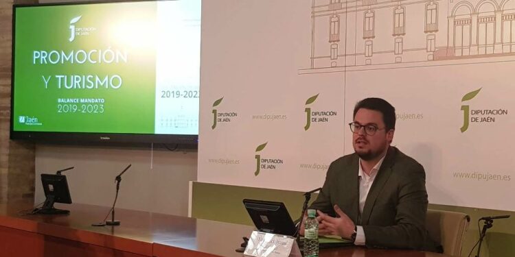 La Diputación destaca su labor en el fortalecimiento del turismo