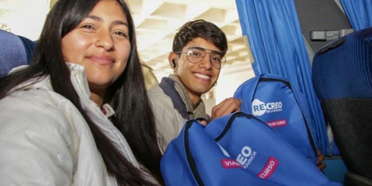 La Provincia abonará el monto total del viaje de fin de curso a estudiantes de escuelas que culminen sus estudios en el año 2023