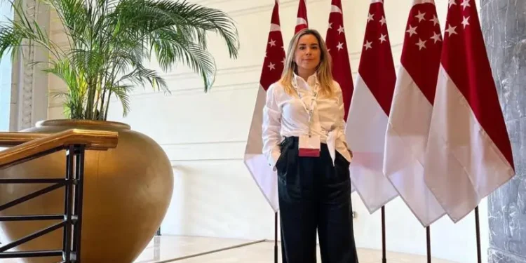 La colombiana que destaca en las plataformas de viajes