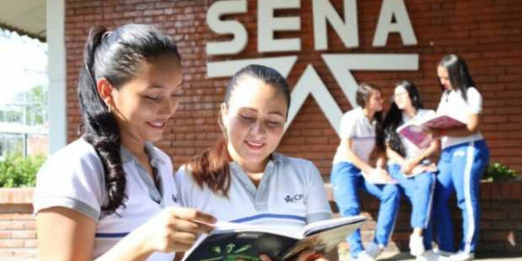 Las 20 carreras del SENA mejor pagadas