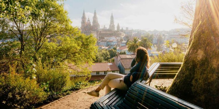 Los diez mejores países para viajar sola este año