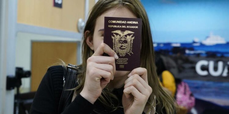Los requisitos para sacar el pasaporte por primera vez en Ecuador | Ecuador | Noticias