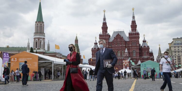 México, entre los países con los que Rusia busca acuerdo para viajes sin visa