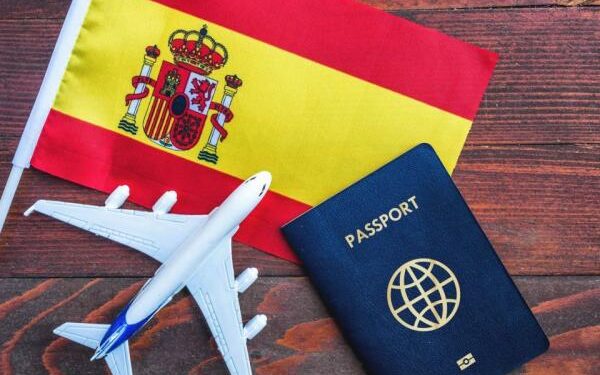 Migración | Pasaporte, permisos y otros requisitos para viajar a España | Tendencias
