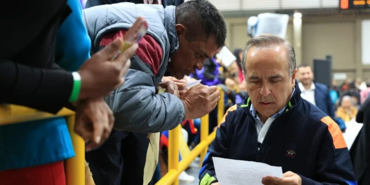 MinTransporte Guillermo Reyes confirmó demandará ante la Fiscalía a directivos de Viva Air por estafa