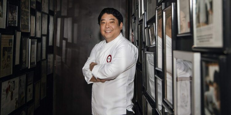 Mitsuharu Tsumura, nominado en lista de los 100 mejores chefs
