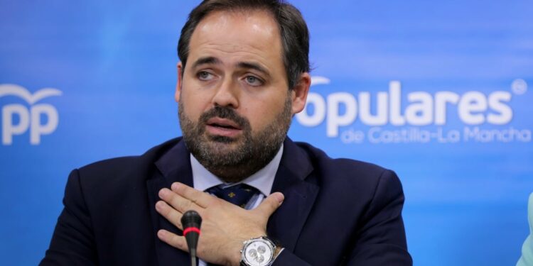 Núñez apuesta por "trazar una estrategia turística que organice, modernice y digitalice con vistas al próximo decenio los recursos de Castilla-La Mancha"