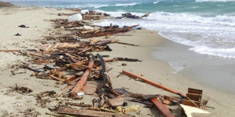 Papa Francisco: "Que los viajes de la esperanza no se transformen nunca más en viajes de la muerte!"