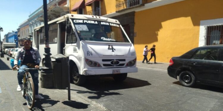 Poblanos hacen dos millones de viajes al día en transporte público Grupo Milenio