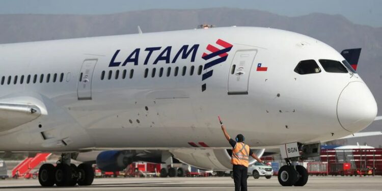 Prepare sus viajes para Semana Santa: estás son las nuevas rutas que ofrecen las empresas aéreas en Colombia