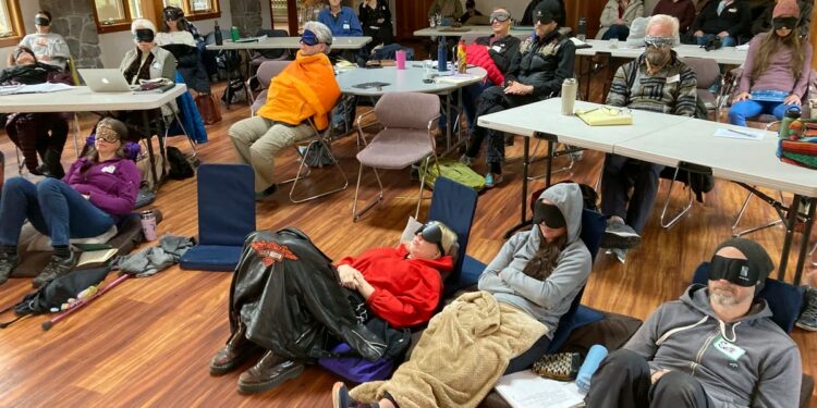 Primeros graduados para guiar viajes psicodélicos en Oregon