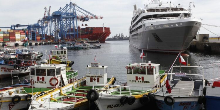 Puerto Valparaíso suma nueva recalada de crucero