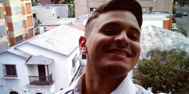 Quién era Juan Francisco Fernández Acosta, el joven que escapó del chavismo y terminó asesinado en Palermo por un celular