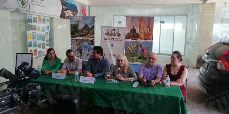 Recorren agentes de viaje colombianos sitios turísticos de Acapulco; “no se siente inseguro”, dicen
