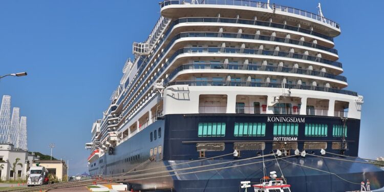 Registra Vallarta un incremento superior al 150% en arribo de cruceristas