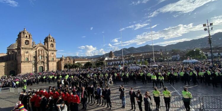 Semana Santa | viajes | ¿Cómo viajar en Semana Santa sin gastar más de la cuenta? | gastos | dinero | relajarse | diversión | Perú | CHEKA