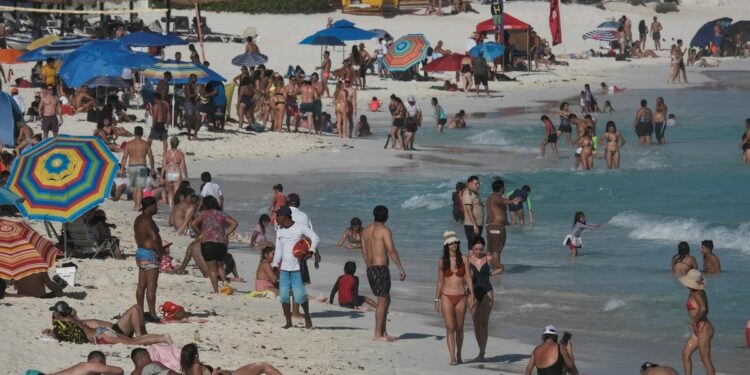 Texas recomendó a vacacionistas no viajar a México por el “spring break”