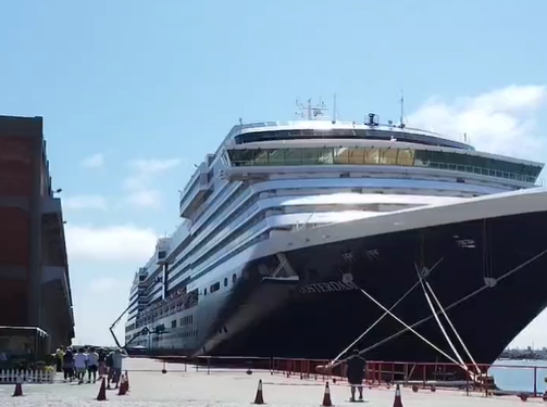 Uruguay: Crucero Oosterdam arriba al Puerto de Montevideo con 1.800 pasajeros