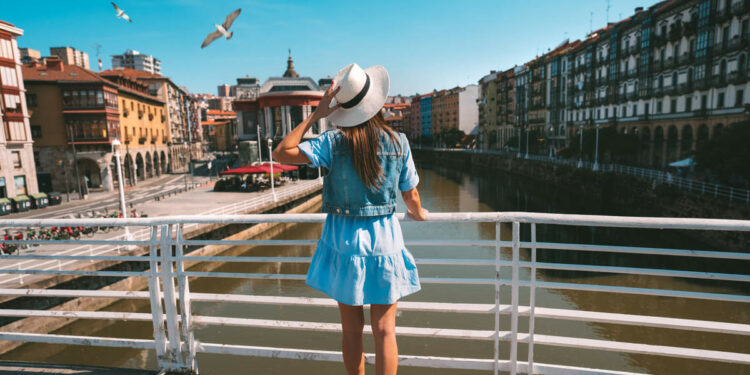 los mejores destinos de España para viajar sola
