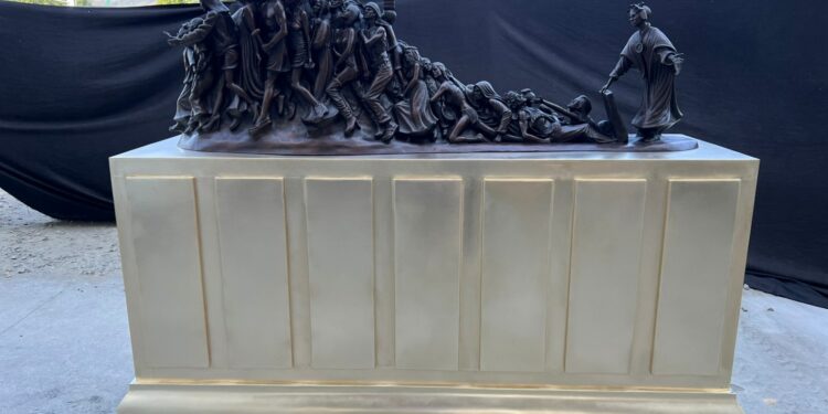 La Catedral de San Patricio instalará una escultura que alerta sobre el delito de la trata de personas