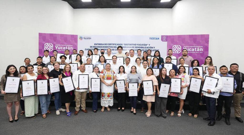 113 entre Cocineras y Cocineros tradicionales de Yucatán culminan el primer programa de capacitación que forma parte de la política gastronómica del estado