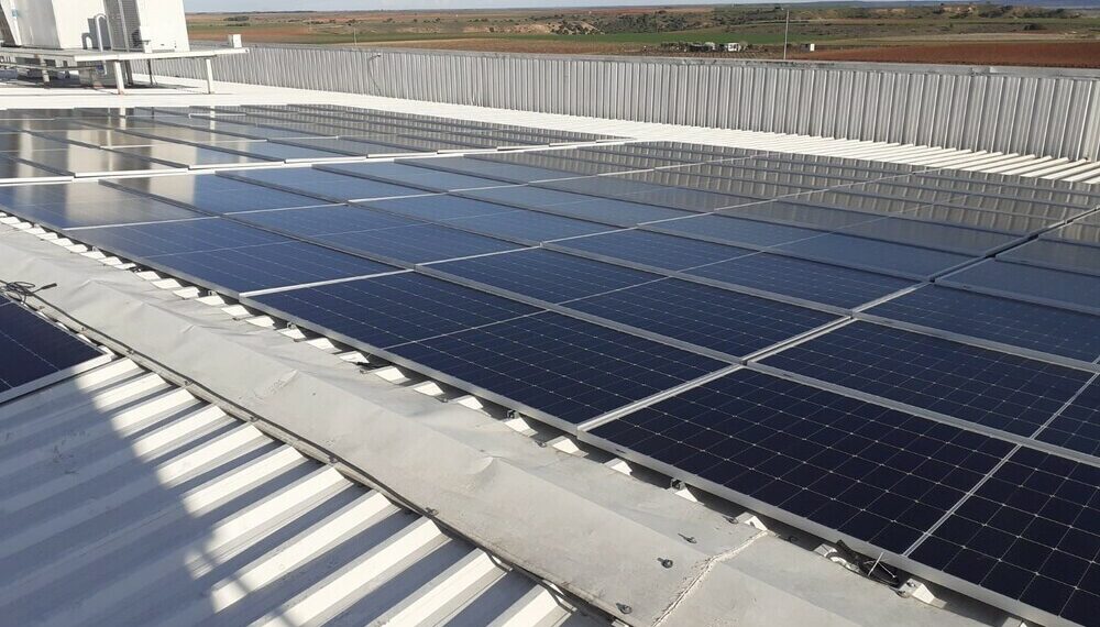 12.000 placas solares para el 70% de consumo eléctrico en Siro -
