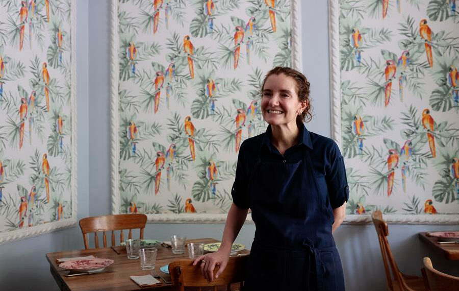 Busca la chef Elena Reygadas cerrar brecha de género en la gastronomía – El Comentario