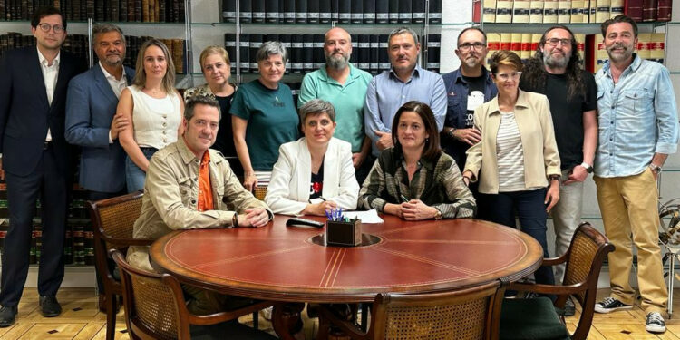 CEAV llega a un acuerdo los sindicatos para aprobar el nuevo convenio de agencias de viajes