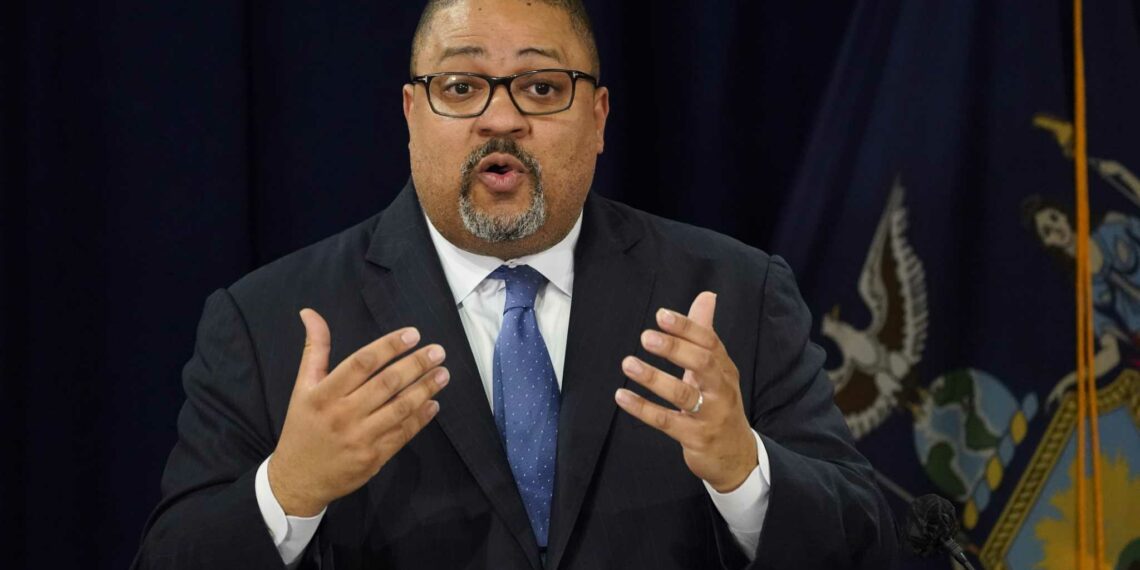 Caso de pagos de Trump conlleva aspectos jurídicos espinosos