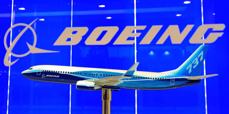 Demanda de viajes crece, pero aerolíneas de EEUU temen retrasos en la entrega de aviones Por Reuters