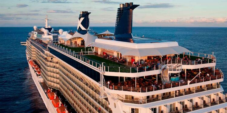 Demandó a una línea de cruceros de lujo porque guardaron el cadáver de su esposo en un enfriador de bebidas y se descompuso