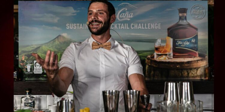 El desafío global para encontrar al bartender más eco consciente