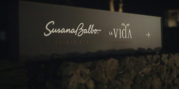 Julia Indie Tour en La VidA In-House Restaurant de SB Unique Stays – Rincon Bon Vivant