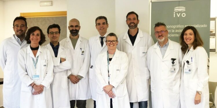 La XIV Cursa de la Dona Vicky Foods colabora con el equipo oncológico de Quino Gavilá para investigar el cáncer de mama metastásico