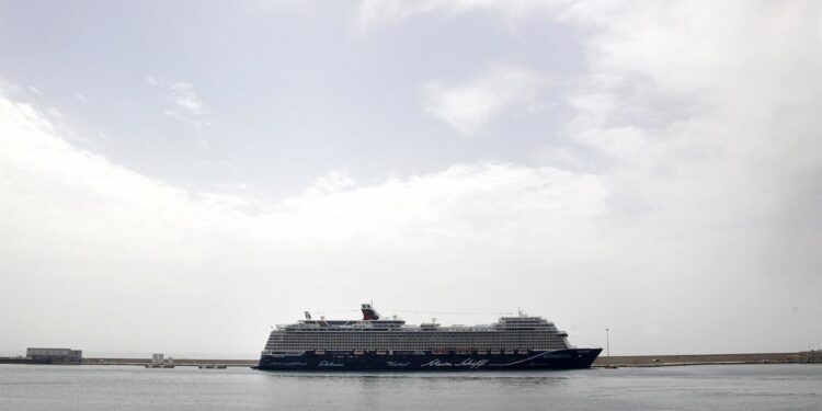 Negueruela asegura que la limitación de cruceros en Palma "se cumple estrictamente"