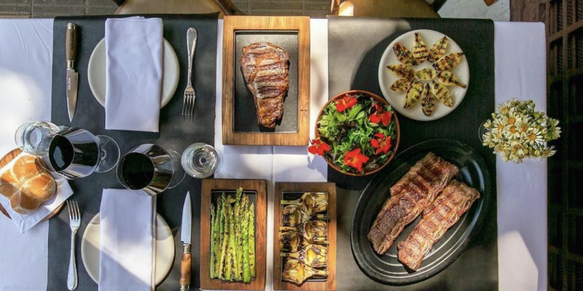 Qué se puede pedir en Don Julio, la parrilla de Buenos Aires en la que comió Lionel Messi