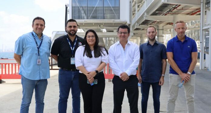 Royal Caribbean muestra interés en terminal de cruceros en Panamá