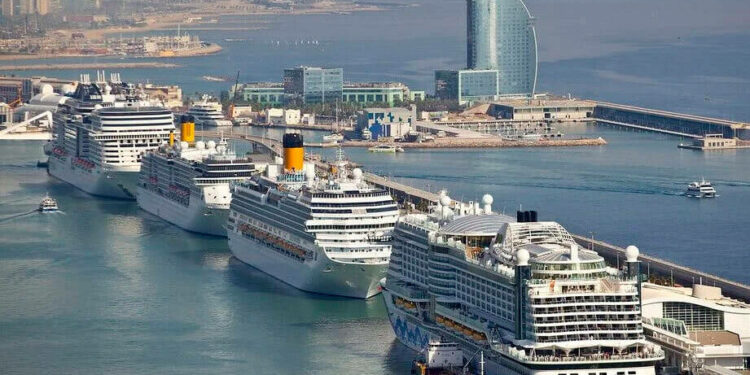Se dispara el número de cruceros en Barcelona